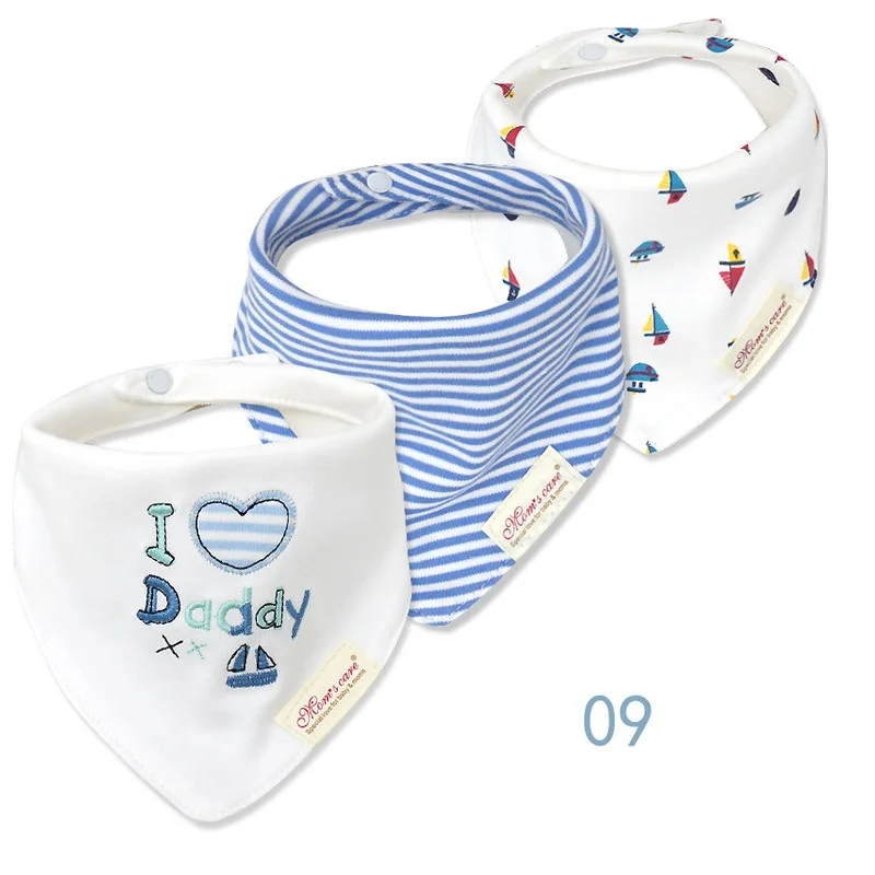 bavoir bébé motif bateau