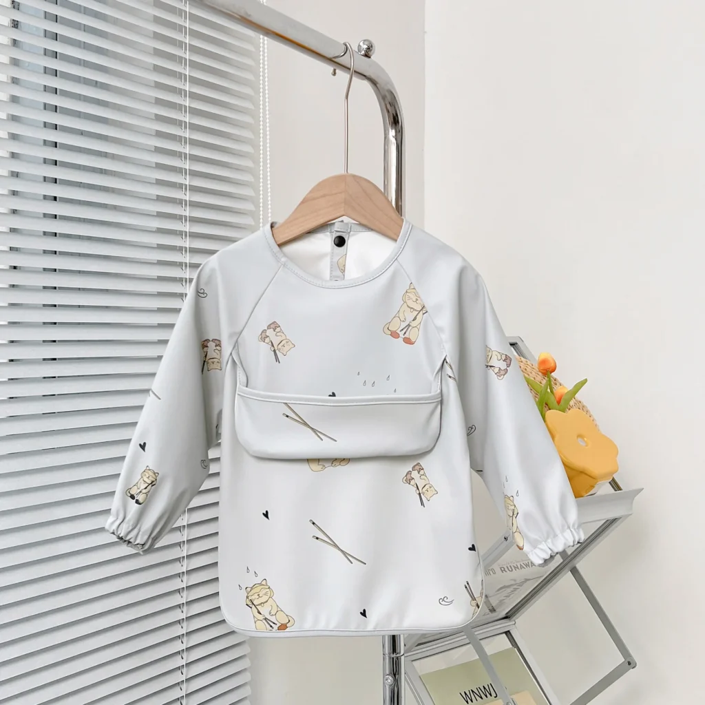 chemise bébé chat